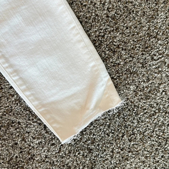 NWOT J Brand Mid Rise Capri, JB000876, Size 28 - Picture 5 of 11